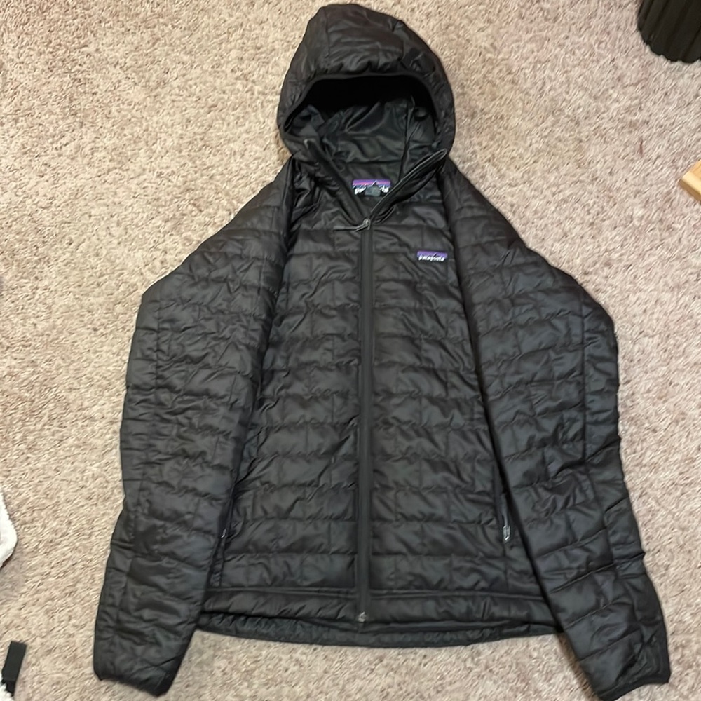 Patagonia Nano Puff Hoodie Men’s Size Large